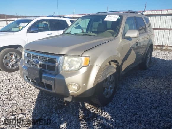 ✅ 2010 Ford Escape Limited • VIN: 1FMCU0E7XAKA55564 • Лот: 43756438. Опубликован ранее на IAAI с пробегом 143 093 миль. Бесплатный доступ к архиву аукционных продаж из США и подробный отчёт об истории автомобиля на DreamBid. Изображение 2.