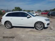 ✅ 2018 Audi Q7 Prestige • VIN: WA1VAAF78JD055121 • Lot: 43776680. Wystawiony na IAAI z przebiegiem 157 303 mil. Bezpłatny archiwum sprzedaży aukcyjnych z USA i szczegółowy raport historii pojazdu na DreamBid. Zdjęcie 13.