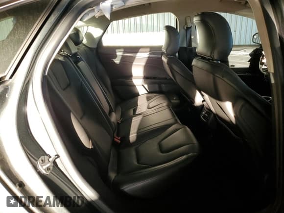 ✅ 2015 Ford Fusion Titanium • VIN: 3FA6P0K9XFR183925 • Лот: 85379335. Опубликован ранее на Copart с пробегом 135 895 миль. Бесплатный доступ к архиву аукционных продаж из США и подробный отчёт об истории автомобиля на DreamBid. Изображение 10.