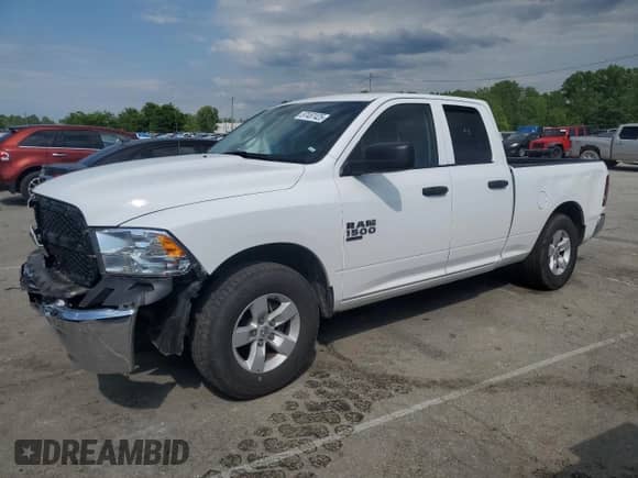 2024 Ram 1500 SLT z VIN 1C6RR6GG4RS135963, wystawiony jako Copart lot #57487425 z przebiegiem 35 012 mil mil oraz Nie do naprawy • Non repairable. Historia ofert i sprzedaży dostępna na DreamBid. Obrazek 1.