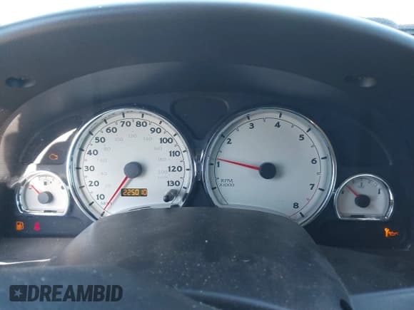 ✅ 2006 Saturn VUE • VIN: 5GZCZ63466S875860 • Lot: 41437393. Wystawiony na IAAI z przebiegiem 225 010 mil. Bezpłatny archiwum sprzedaży aukcyjnych z USA i szczegółowy raport historii pojazdu na DreamBid. Zdjęcie 7.