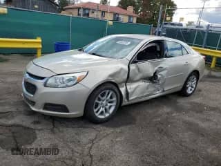 2014 Chevrolet Malibu LT with VIN 1G11C5SL3EF196710, listed as a Copart auction lot 84640285 with 417,717 mi miles and Salvage title. Bid and sale history available at DreamBid. Image 1.