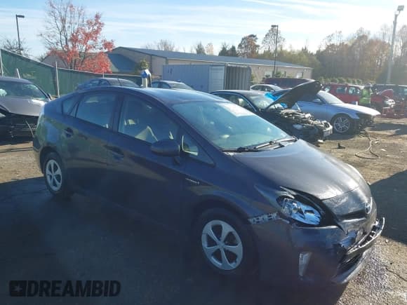 ✅ 2015 Toyota Prius Two • VIN: JTDKN3DU0F0474192 • Лот: 43692758. Опубликован ранее на IAAI с пробегом 160 877 миль. Бесплатный доступ к архиву аукционных продаж из США и подробный отчёт об истории автомобиля на DreamBid. Изображение 1.