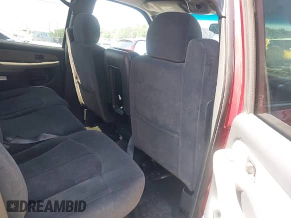 2001 Chevrolet Tahoe LT z VIN 1GNEK13T01R220304, wystawiony jako IAAI lot #42322561 z przebiegiem 139 197 mil mil oraz . Historia ofert i sprzedaży dostępna na DreamBid. Obrazek 8.