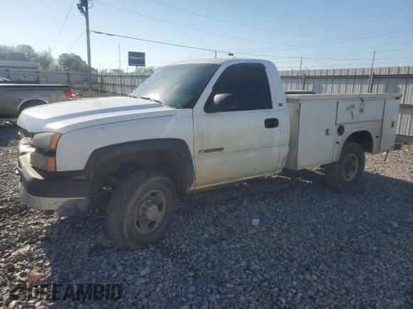 ✅ 2005 Chevrolet Silverado 2500HD Work Truck • VIN: 1GBHC24U55E263439 • Лот: 48574665. Опубликован ранее на Copart с пробегом Не указан. Бесплатный доступ к архиву аукционных продаж из США и подробный отчёт об истории автомобиля на DreamBid. Изображение 1.