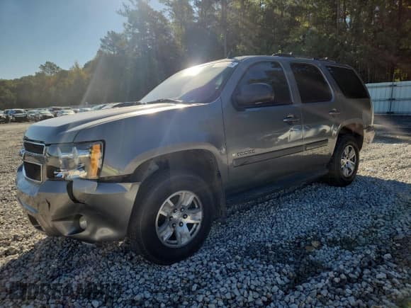 ✅ 2007 Chevrolet Tahoe LTZ • VIN: 1GNFC13J87J111399 • Lot: 82441935. Listed on Copart with 355,725 mi. Free auction sales archive from the USA and detailed vehicle history report at DreamBid. Image 1.