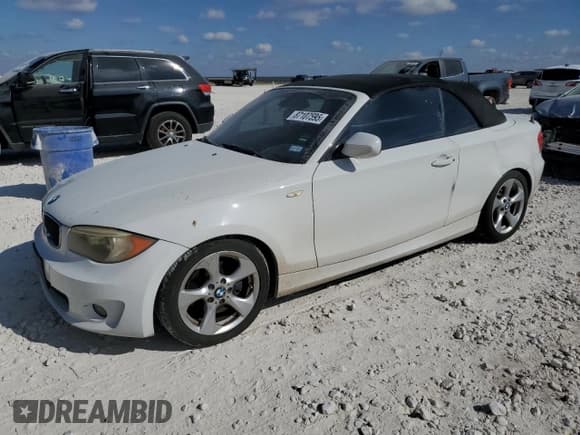 ✅ 2012 BMW 1 Series 128i • VIN: WBAUL7C53CVM82735 • Lot: 87107595. Listed on Copart with 144,972 mi. Free auction sales archive from the USA and detailed vehicle history report at DreamBid. Image 1.