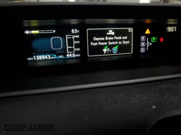 ✅ 2017 Toyota Prius Two • VIN: JTDKBRFU6H3047741 • Lot: 92015345. Wystawiony na Copart z przebiegiem 138 943 mil. Bezpłatny archiwum sprzedaży aukcyjnych z USA i szczegółowy raport historii pojazdu na DreamBid. Zdjęcie 9.