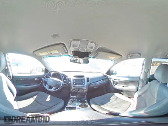 ✅ 2014 Kia Sorento LX • VIN: 5XYKT4A69EG502064 • Lot: 82532385. Listed on Copart with Not provided. Free auction sales archive from the USA and detailed vehicle history report at DreamBid. Image 15.