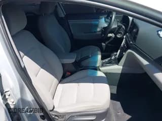 ✅ 2018 Hyundai Elantra SEL • VIN: 5NPD84LF9JH309312 • Лот: 43198670. Опубликован ранее на IAAI с пробегом 124 970 миль. Бесплатный доступ к архиву аукционных продаж из США и подробный отчёт об истории автомобиля на DreamBid. Изображение 5.