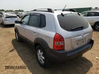 2005 Hyundai Tucson GLS с VIN KM8JN72D85U088323, выставлен на аукционе Copart как лот 64384164 с пробегом 165 304 миль миль и Списание • Salvage title. История ставок и продаж доступна на DreamBid. Изображение 2.