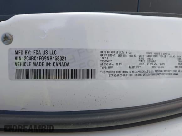 ✅ 2022 Chrysler Pacifica Touring • VIN: 2C4RC1FG9NR158021 • Lot: 42074068. Wystawiony na IAAI z przebiegiem 85 757 mil. Bezpłatny archiwum sprzedaży aukcyjnych z USA i szczegółowy raport historii pojazdu na DreamBid. Zdjęcie 9.