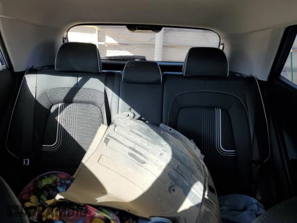 ✅ 2024 Hyundai Venue Limited • VIN: KMHRC8A33RU305757 • Lot: 80766254. Listed on Copart with 25,591 mi. Free auction sales archive from the USA and detailed vehicle history report at DreamBid. Image 10.