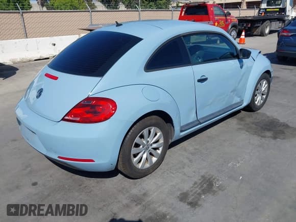 ✅ 2015 Volkswagen Beetle Fleet Edition • VIN: 3VWF17AT6FM639589 • Lot: 42538753. Listed on IAAI with 104,935 mi. Free auction sales archive from the USA and detailed vehicle history report at DreamBid. Image 4.