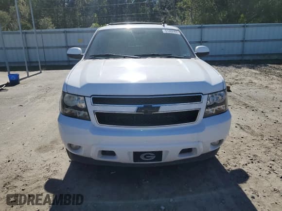 ✅ 2010 Chevrolet Tahoe LT • VIN: 1GNUCBE05AR177385 • Lot: 91282495. Listed on Copart with 318,462 mi. Free auction sales archive from the USA and detailed vehicle history report at DreamBid. Image 5.