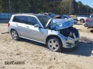 ✅ 2013 Mercedes-Benz GLK 350 • VIN: WDCGG5HB6DG009984 • Lot: 43527416. Listed on IAAI with 129,937 mi. Free auction sales archive from the USA and detailed vehicle history report at DreamBid. Image 1.