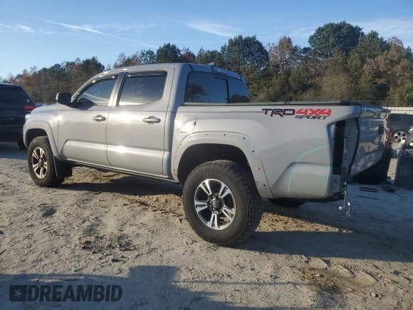 ✅ 2019 Toyota Tacoma SR • VIN: 3TMCZ5ANXKM200636 • Lot: 91264635. Listed on Copart with 127,616 mi. Free auction sales archive from the USA and detailed vehicle history report at DreamBid. Image 2.