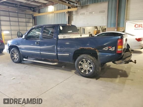 ✅ 2000 Chevrolet Silverado 1500 • VIN: 1GCEK19V3YE218601 • Lot: 90668255. Wystawiony na Copart z przebiegiem 193 542 mil. Bezpłatny archiwum sprzedaży aukcyjnych z USA i szczegółowy raport historii pojazdu na DreamBid. Zdjęcie 2.