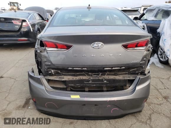 ✅ 2019 Hyundai Sonata SEL • VIN: 5NPE34AF1KH734496 • Лот: 38549213. Опубликован ранее на Copart с пробегом 32 040 миль. Бесплатный доступ к архиву аукционных продаж из США и подробный отчёт об истории автомобиля на DreamBid. Изображение 6.