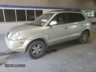 ✅ 2006 Hyundai Tucson GLS • VIN: KM8JN72D16U304191 • Лот: 70690105. Опубликован ранее на Copart с пробегом 235 859 миль. Бесплатный доступ к архиву аукционных продаж из США и подробный отчёт об истории автомобиля на DreamBid. Изображение 1.