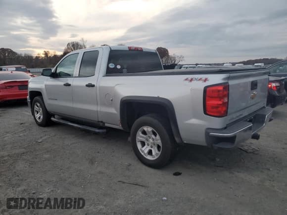 ✅ 2014 Chevrolet Silverado 1500 LT • VIN: 1GCVKRECXEZ326527 • Лот: 92427405. Опубликован ранее на Copart с пробегом 108 726 миль. Бесплатный доступ к архиву аукционных продаж из США и подробный отчёт об истории автомобиля на DreamBid. Изображение 2.