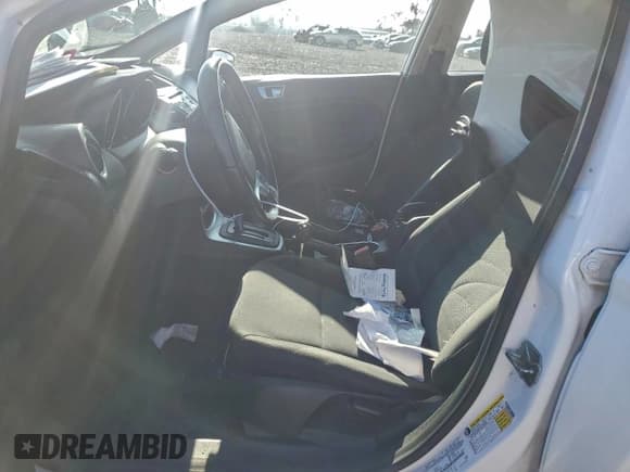 ✅ 2016 Ford Fiesta SE • VIN: 3FADP4EJXGM159921 • Lot: 92748845. Listed on Copart with 95,493 mi. Free auction sales archive from the USA and detailed vehicle history report at DreamBid. Image 7.