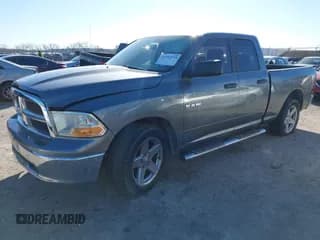 ✅ 2009 Dodge 1500 TRX • VIN: 1D3HB18P89S748623 • Lot: 41482458. Wystawiony na IAAI z przebiegiem 202 645 mil. Bezpłatny archiwum sprzedaży aukcyjnych z USA i szczegółowy raport historii pojazdu na DreamBid. Zdjęcie 2.