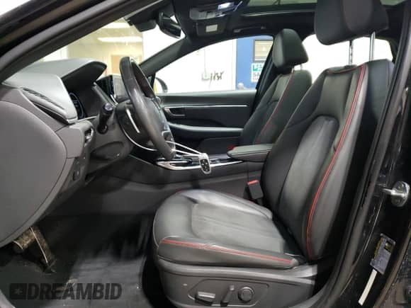 2022 Hyundai Sonata Sport с VIN 5NPEJ4J20NH150176, выставлен на аукционе Copart как лот 43824004 с пробегом 23 749 миль миль и Списание • Salvage title. История ставок и продаж доступна на DreamBid. Изображение 7.