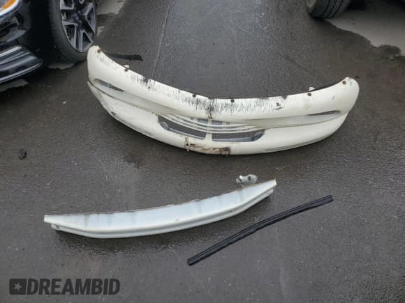 ✅ 2005 Chrysler PT Cruiser • VIN: 3C3EY45X85T589325 • Lot: 83749635. Listed on Copart with 129,978 mi. Free auction sales archive from the USA and detailed vehicle history report at DreamBid. Image 12.