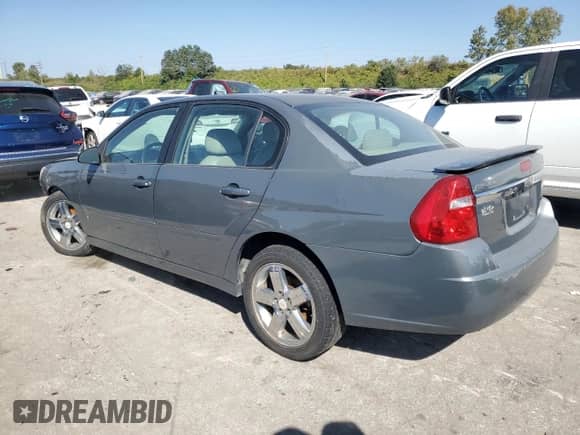 2007 Chevrolet Malibu LTZ with VIN 1G1ZU57N47F283495, listed as a Copart auction lot 75436414 with 176,977 mi miles and Salvage title. Bid and sale history available at DreamBid. Image 2.