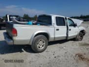 ✅ 2001 Dodge Dakota Sport • VIN: 1B7GG2AN31S213661 • Lot: 81710275. Wystawiony na Copart z przebiegiem Nie podano. Bezpłatny archiwum sprzedaży aukcyjnych z USA i szczegółowy raport historii pojazdu na DreamBid. Zdjęcie 3.