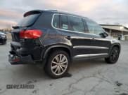 ✅ 2012 Volkswagen Tiguan S • VIN: WVGBV7AXXCW593300 • Lot: 92845815. Wystawiony na Copart z przebiegiem 124 878 mil. Bezpłatny archiwum sprzedaży aukcyjnych z USA i szczegółowy raport historii pojazdu na DreamBid. Zdjęcie 3.