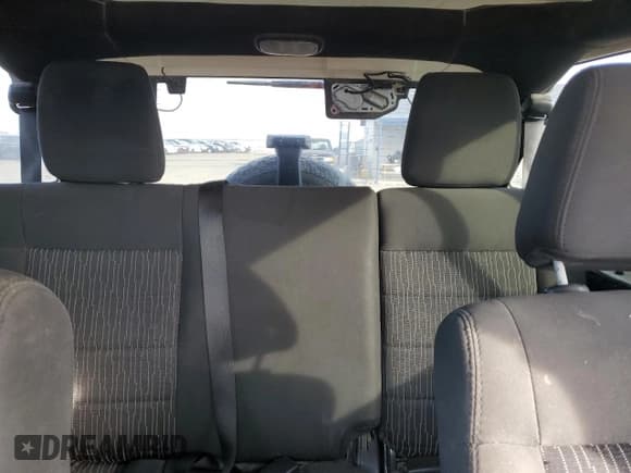 ✅ 2011 Jeep Wrangler Unlimited Rubicon • VIN: 1J4BA6H17BL566335 • Лот: 81520415. Опубликован ранее на Copart с пробегом 152 197 миль. Бесплатный доступ к архиву аукционных продаж из США и подробный отчёт об истории автомобиля на DreamBid. Изображение 10.