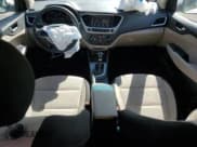 ✅ 2021 Hyundai Accent SE • VIN: 3KPC24A68ME146452 • Lot: 73284544. Wystawiony na Copart z przebiegiem 73 206 mil. Bezpłatny archiwum sprzedaży aukcyjnych z USA i szczegółowy raport historii pojazdu na DreamBid. Zdjęcie 8.