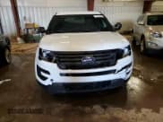 ✅ 2018 Ford Police Interceptor Utility • VIN: 1FM5K8AR2JGC74087 • Lot: 49157085. Wystawiony na Copart z przebiegiem 101 768 mil. Bezpłatny archiwum sprzedaży aukcyjnych z USA i szczegółowy raport historii pojazdu na DreamBid. Zdjęcie 5.