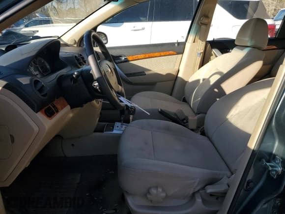 ✅ 2010 Chevrolet Aveo 1LT • VIN: KL1TD6DE9AB123349 • Lot: 47057355. Wystawiony na Copart z przebiegiem 128 192 mil. Bezpłatny archiwum sprzedaży aukcyjnych z USA i szczegółowy raport historii pojazdu na DreamBid. Zdjęcie 7.