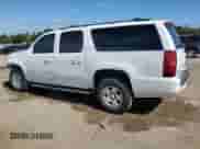 2010 Chevrolet Suburban LT z VIN 1GNUKJE33AR260045, wystawiony jako Copart lot #71088865 z przebiegiem Nie podano mil oraz Szkoda całkowita • Salvage title. Historia ofert i sprzedaży dostępna na DreamBid. Obrazek 2.