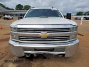 ✅ 2018 Chevrolet Silverado 2500HD Work Truck • VIN: 1GC1KUEGXJF132953 • Лот: 81655745. Опубликован ранее на Copart с пробегом Не указан. Бесплатный доступ к архиву аукционных продаж из США и подробный отчёт об истории автомобиля на DreamBid. Изображение 5.