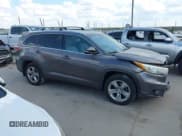 ✅ 2015 Toyota Highlander Limited • VIN: 5TDDKRFH2FS087726 • Lot: 43404100. Listed on IAAI with 184,303 mi. Free auction sales archive from the USA and detailed vehicle history report at DreamBid. Image 13.