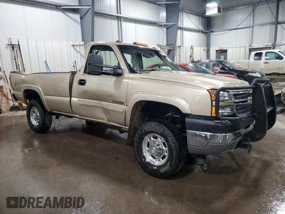 ✅ 2005 Chevrolet Silverado 2500HD • VIN: 1GCHK24G75E316859 • Лот: 91793985. Опубликован ранее на Copart с пробегом 83 397 миль. Бесплатный доступ к архиву аукционных продаж из США и подробный отчёт об истории автомобиля на DreamBid. Изображение 4.