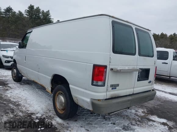 ✅ 1999 Ford E-Series Commercial • VIN: 1FTPE2422XHB40263 • Лот: 41467093. Опубликован ранее на IAAI с пробегом 85 504 миль. Бесплатный доступ к архиву аукционных продаж из США и подробный отчёт об истории автомобиля на DreamBid. Изображение 3.