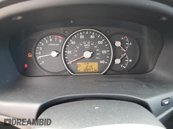 ✅ 2010 Kia Rondo • VIN: KNAHG8C90A7302420 • Lot: 73158324. Wystawiony na Copart z przebiegiem 128 471 mil. Bezpłatny archiwum sprzedaży aukcyjnych z USA i szczegółowy raport historii pojazdu na DreamBid. Zdjęcie 9.