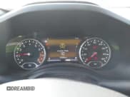 ✅ 2021 Jeep Renegade Latitude • VIN: ZACNJDBB4MPM33455 • Lot: 43762022. Wystawiony na IAAI z przebiegiem 42 868 mil. Bezpłatny archiwum sprzedaży aukcyjnych z USA i szczegółowy raport historii pojazdu na DreamBid. Zdjęcie 7.