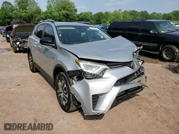 ✅ 2017 Toyota RAV4 LE • VIN: 2T3BFREVXHW599125 • Lot: 60498995. Listed on Copart with 119,575 mi. Free auction sales archive from the USA and detailed vehicle history report at DreamBid. Image 14.