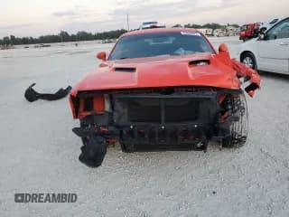 ✅ 2017 Dodge Challenger SXT • VIN: 2C3CDZAG5HH554695 • Lot: 70850922. Wystawiony na Copart z przebiegiem 125 124 mil. Bezpłatny archiwum sprzedaży aukcyjnych z USA i szczegółowy raport historii pojazdu na DreamBid. Zdjęcie 5.