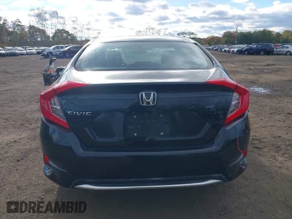 ✅ 2019 Honda Civic LX • VIN: 2HGFC2F68KH511559 • Lot: 43460821. Listed on IAAI with 64,419 mi. Free auction sales archive from the USA and detailed vehicle history report at DreamBid. Image 16.