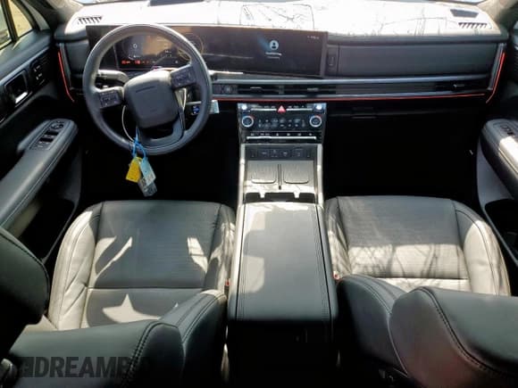 ✅ 2025 Hyundai Santa Fe Calligraphy • VIN: 5NMP54GL7SH126964 • Lot: 61192575. Listed on Copart with 5,474 mi. Free auction sales archive from the USA and detailed vehicle history report at DreamBid. Image 8.