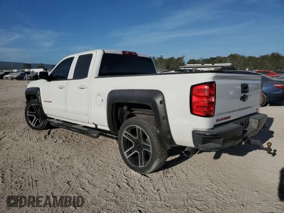 ✅ 2019 Chevrolet Silverado 1500 LT • VIN: 2GCRCPEC2K1174007 • Lot: 76014734. Wystawiony na Copart z przebiegiem 30 216 mil. Bezpłatny archiwum sprzedaży aukcyjnych z USA i szczegółowy raport historii pojazdu na DreamBid. Zdjęcie 2.