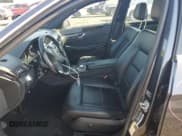 ✅ 2010 Mercedes-Benz E 350 Luxury • VIN: WDDHF8HB2AA082966 • Lot: 80467555. Listed on Copart with 119,578 mi. Free auction sales archive from the USA and detailed vehicle history report at DreamBid. Image 7.