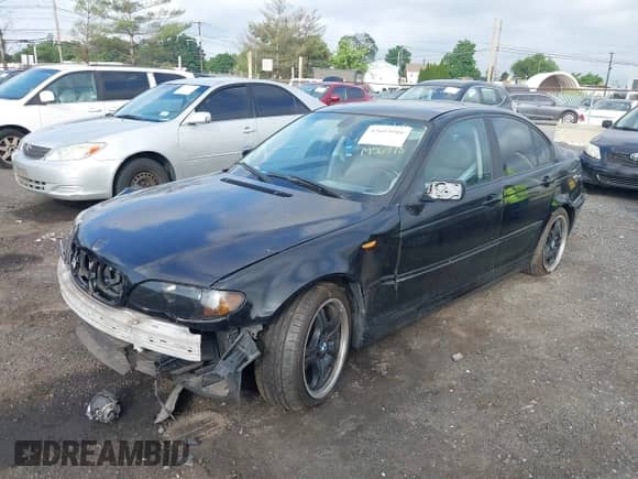 2003 BMW 3 Series 325xi с VIN WBAEU33413PM56978, выставлен на аукционе IAAI как лот 42693910 с пробегом 85 861 миль миль и . История ставок и продаж доступна на DreamBid. Изображение 2.
